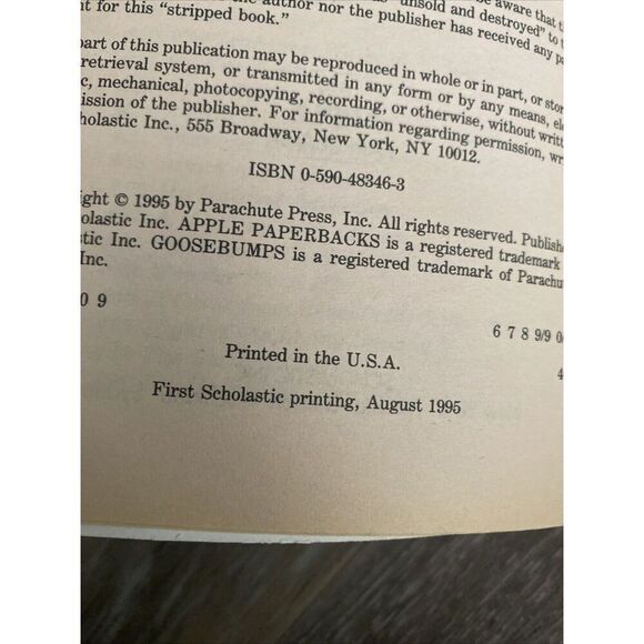 Goosebumps #34 Revenge of the Lawn Gnomes First Print Scholastic August 1995 - Picture 4 of 8